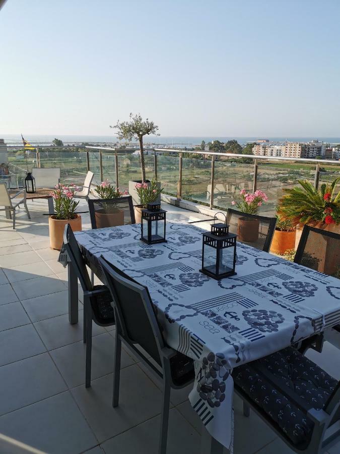 Sant Carlos de la Ràpita Hostal Residencia Celma מראה חיצוני תמונה